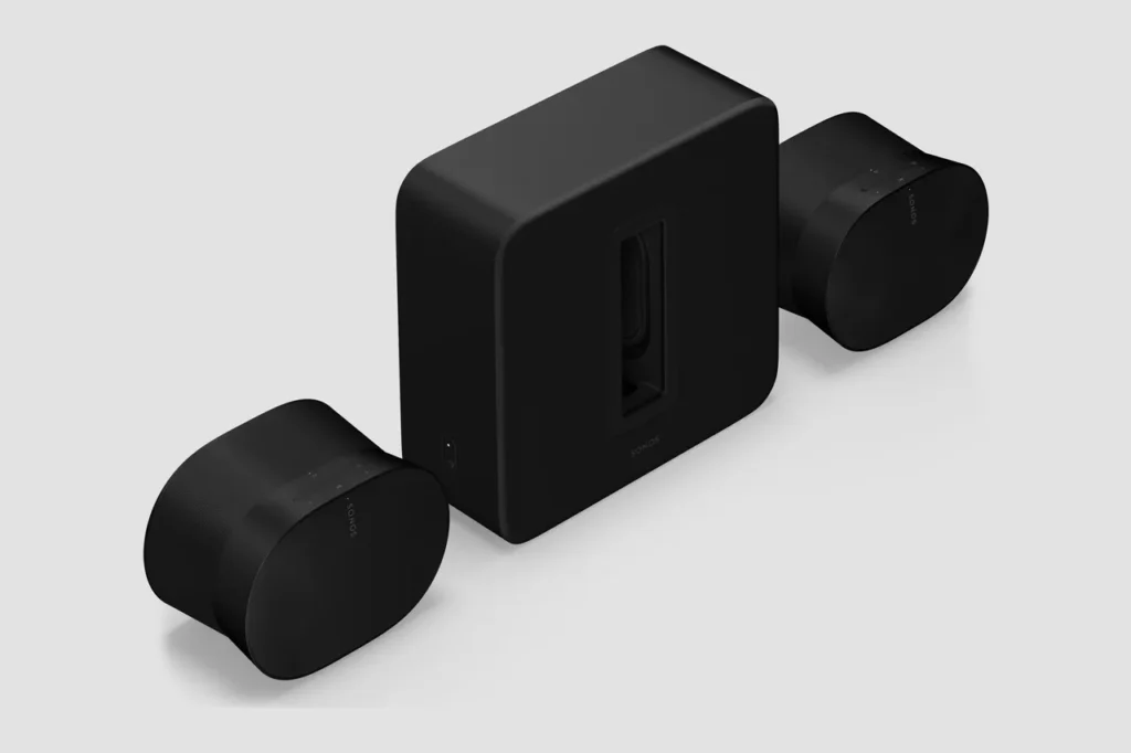 Ultieme home cinema-aanvulset in zwart met Sonos Sub 4 en twee Era 300